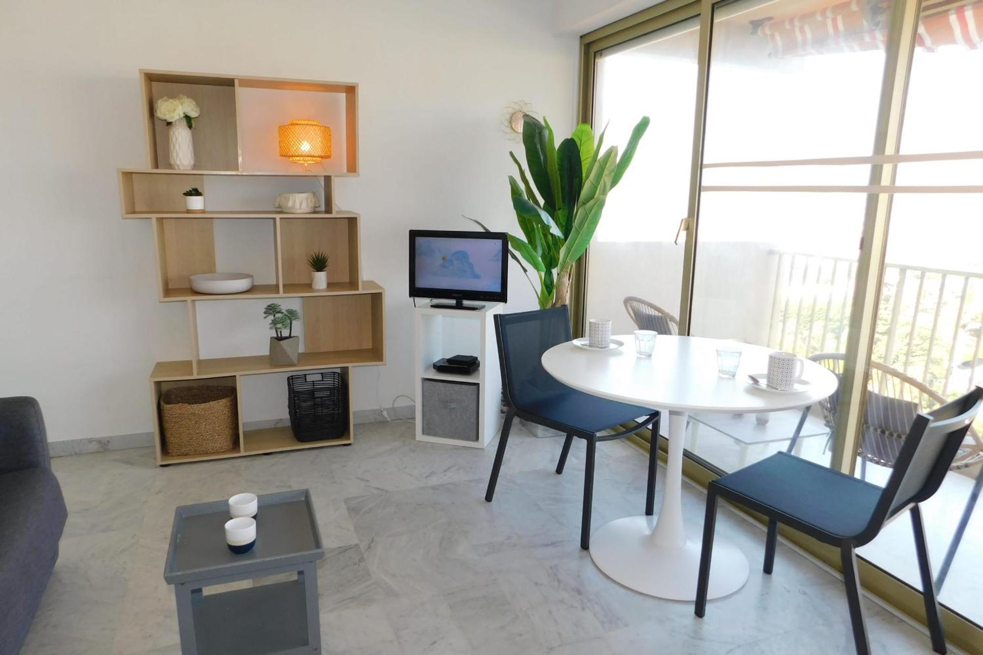 Apartmán Charming T2 Eden Park With Swimming Pool Private Parking Juan-les-Pins Exteriér fotografie